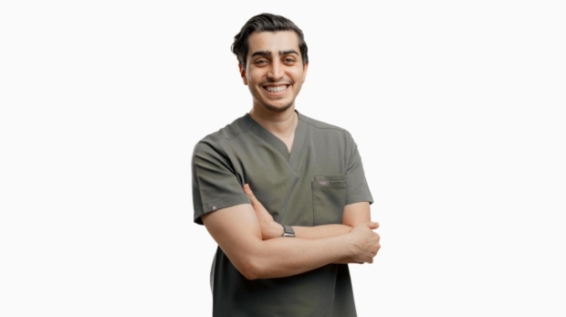 Dr. Haitham Al-Gzlan, leading dermatologist in Riyadh at Reveal Clinics