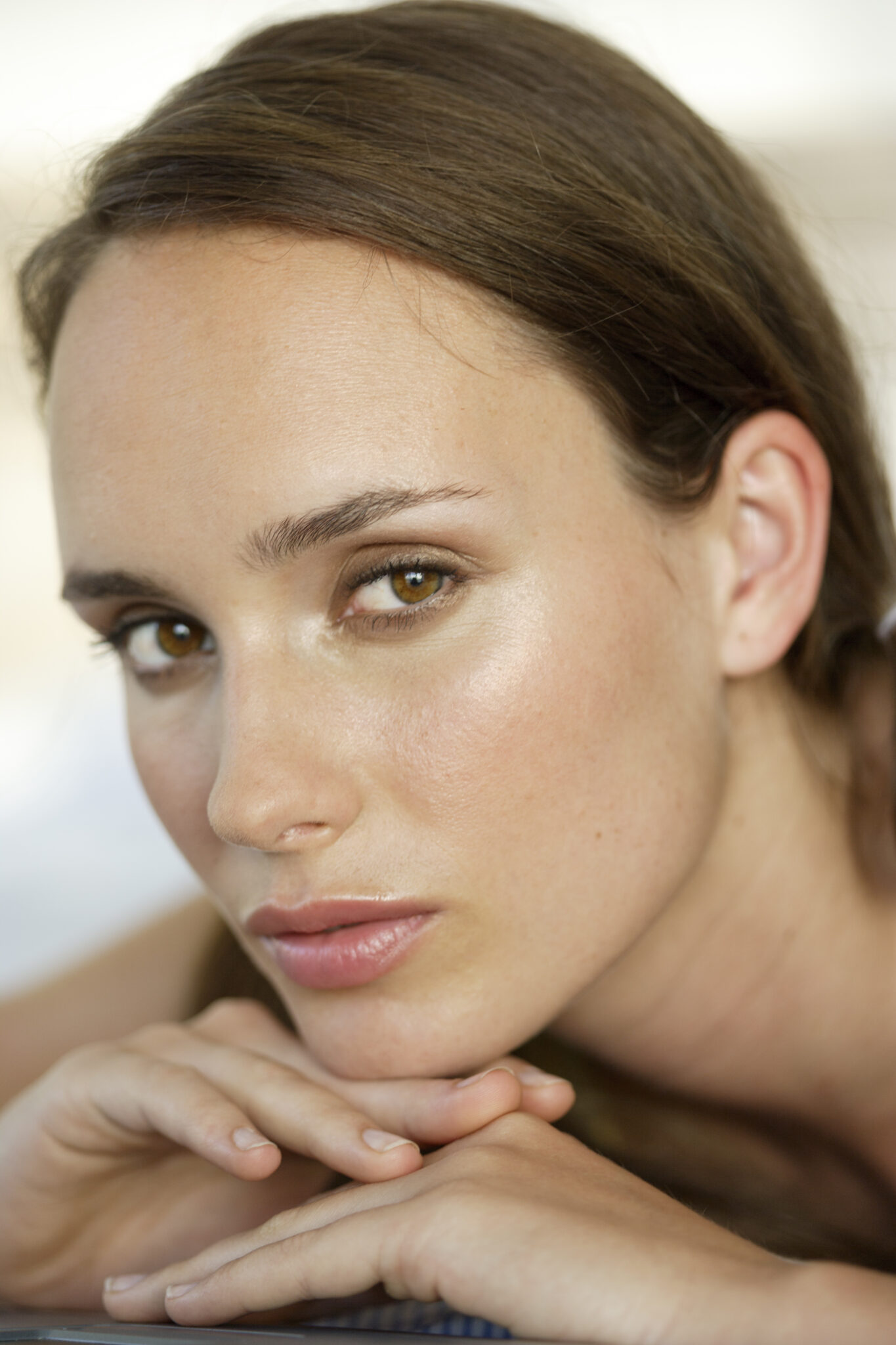 Close-up of radiant facial skin showing results of peel and laser glow treatment in Riyadh.