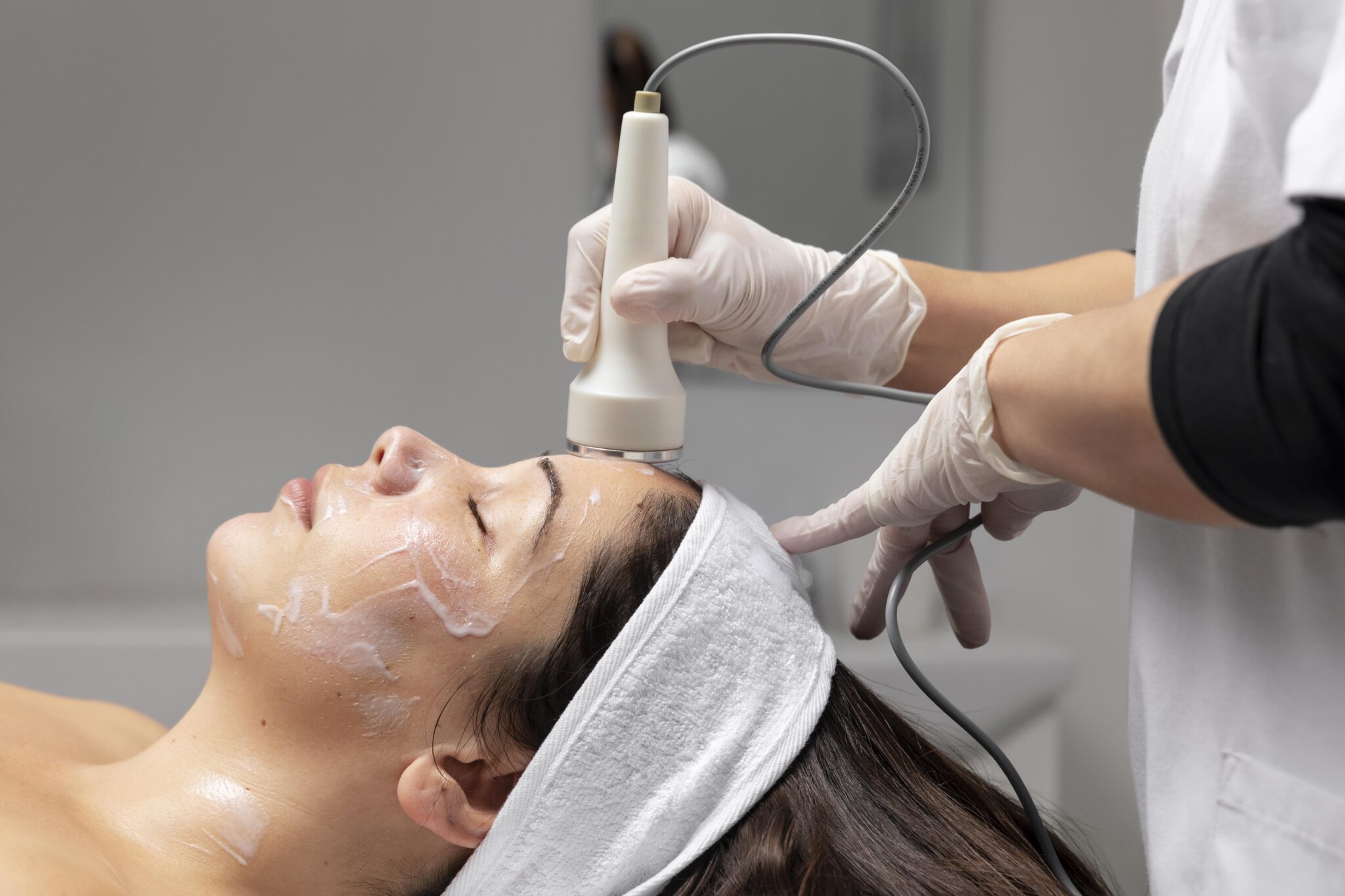 HydraFacial deep cleansing treatment before Ramadan